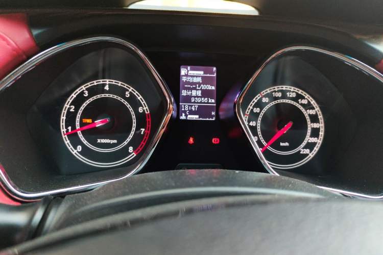 Used JAC Group Refine S2 2016 1.5L Manual Luxury Smart Version Two-Tone Edition Instrument Cluster