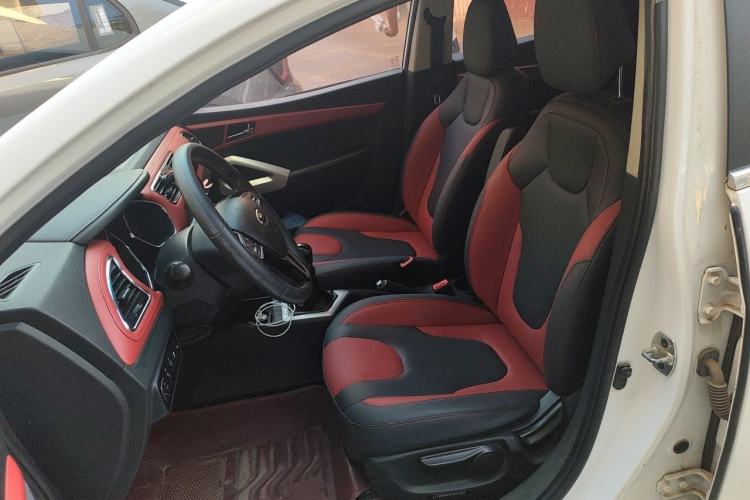 Used JAC Group Refine S2 2016 1.5L Manual Luxury Smart Version Two-Tone Edition Left Front Seat