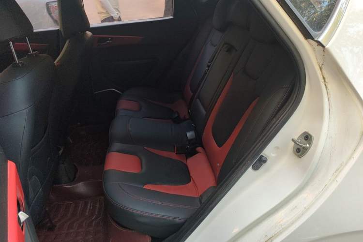 Used JAC Group Refine S2 2016 1.5L Manual Luxury Smart Version Two-Tone Edition Left Rear Seat