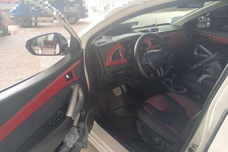 Used JAC Group Refine S2 2017 1.5L CVT Shangkui Edition Driver Seat