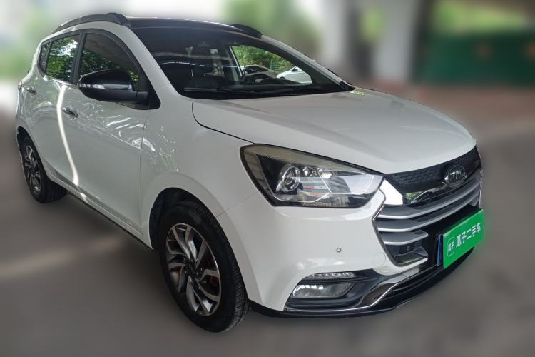 Used JAC Group Refine S2 2017 1.5L CVT Shangkui Edition Front Right 45 Deg
