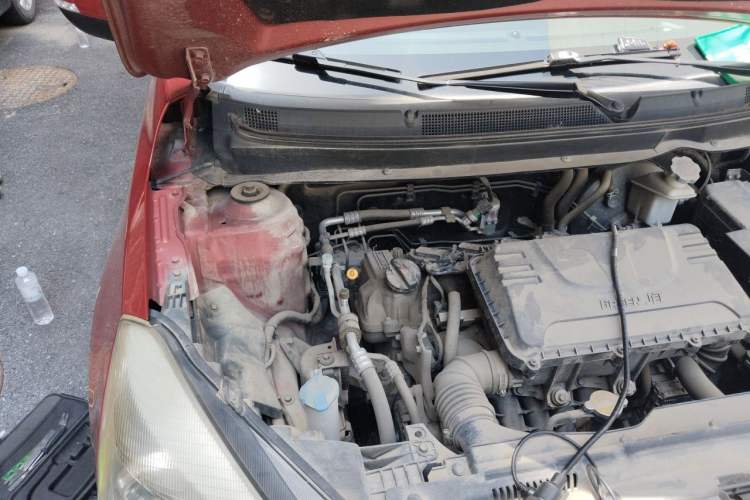 Used JAC Group Refine S2 2017 1.5L Manual Luxury Smart Model Engine Bay Right