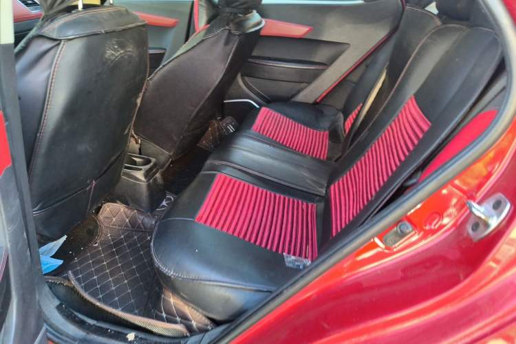 Used JAC Group Refine S2 2017 1.5L CVT Luxury Model Left Rear Seat