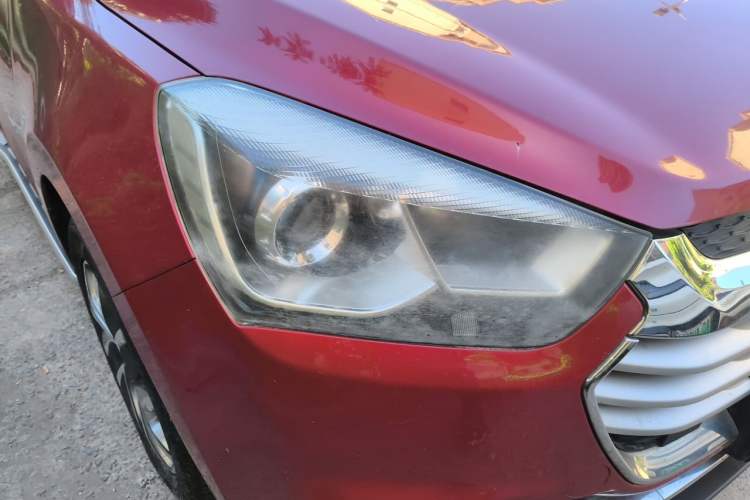 Used JAC Group Refine S2 2017 1.5L CVT Luxury Model Right Front Headlight