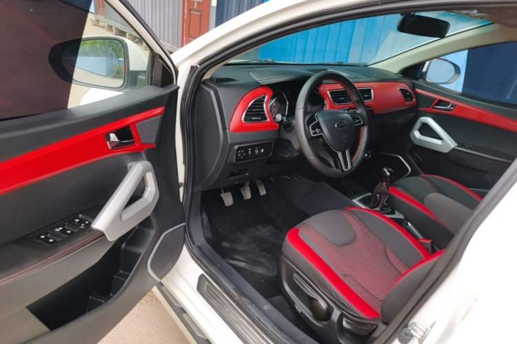 Used JAC Group Refine S2 2017 1.5L Manual Luxury Model Driver Seat