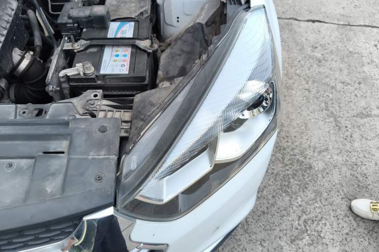 Used JAC Group Refine S2 2017 1.5L CVT Luxury Smart Model Engine Bay Left