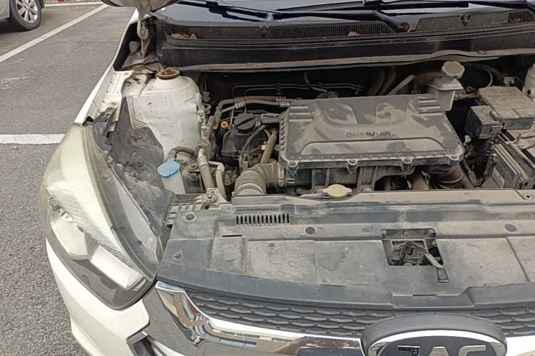 Used JAC Group Refine S2 2017 1.5L Manual Luxury Connect Edition Engine Bay Right