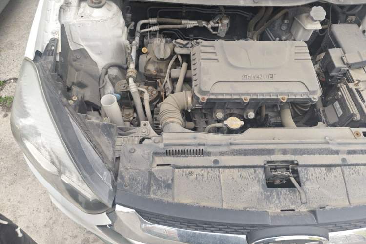 Used JAC Group Refine S2 2017 1.5L Manual Luxury Smart Model Engine Bay Right
