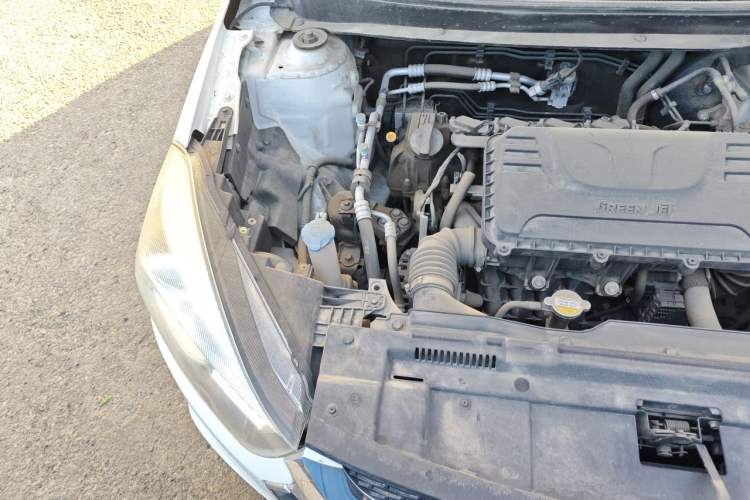 Used JAC Group Refine S2 2017 1.5L CVT Luxury Model Engine Bay Right
