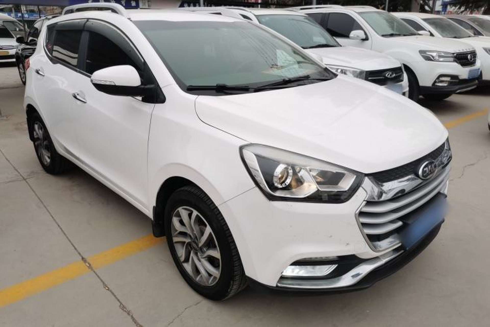 Used JAC Group Refine S2 2017 1.5L Manual Luxury Connect Edition Exterior 1