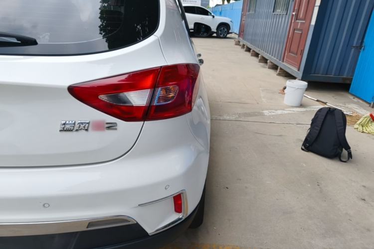Used JAC Group Refine S2 2017 1.5L Manual Luxury Connect Edition Exterior 3