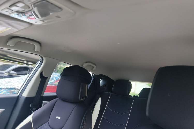 Used JAC Group Refine S2 2017 1.5L CVT Luxury Model Headliner