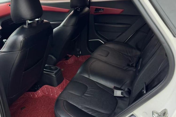 Used JAC Group Refine S2 2017 1.5L Manual Luxury Model Interior 3