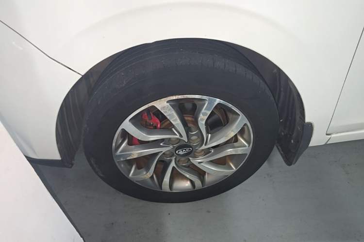 Used JAC Group Refine S2 2017 1.5L CVT Luxury Smart Model Left Front Wheel Hub