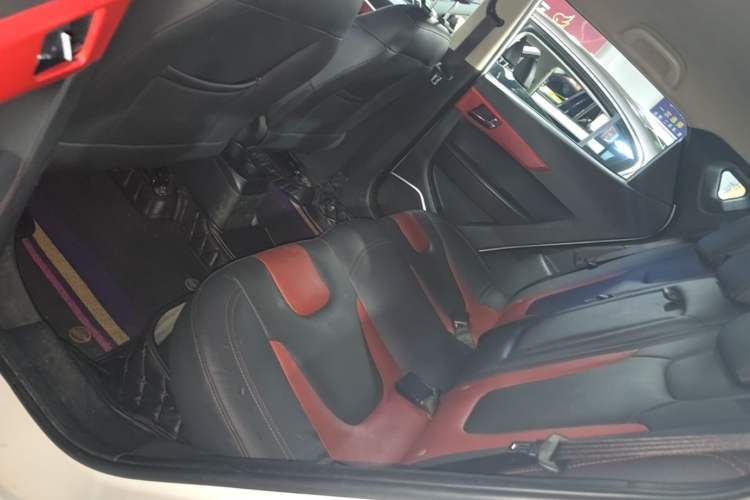 Used JAC Group Refine S2 2017 1.5L CVT Luxury Smart Model Left Rear Seat