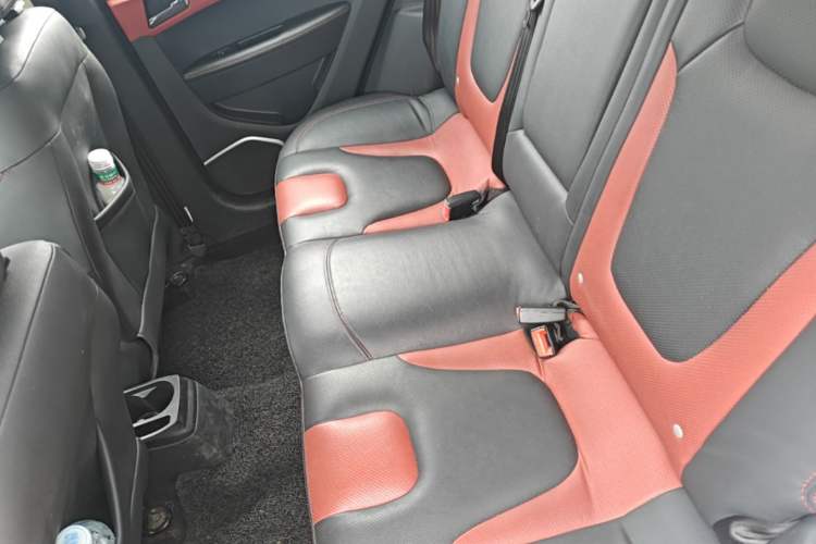 Used JAC Group Refine S2 2017 1.5L CVT Luxury Smart Model Left Rear Seat