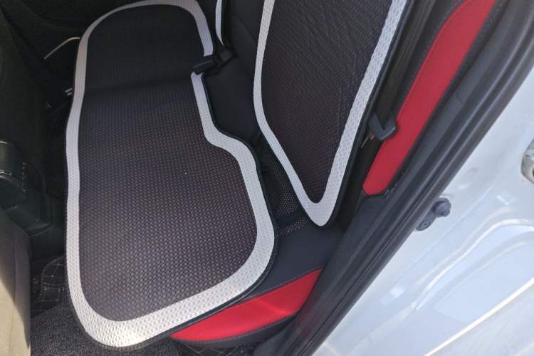 Used JAC Group Refine S2 2017 1.5L CVT Luxury Model Left Rear Seat
