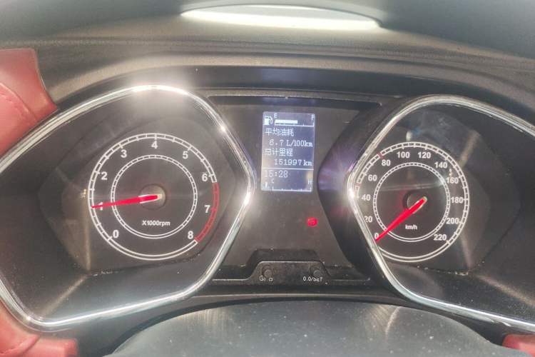 Used JAC Group Refine S2 2017 1.5L Manual Luxury Smart Model Odometer Close Up