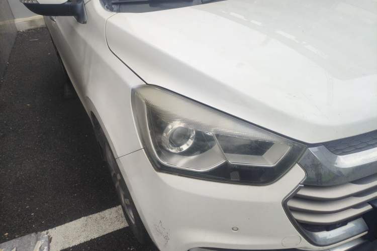 Used JAC Group Refine S2 2017 1.5L Manual Luxury Smart Model Right Front Headlight
