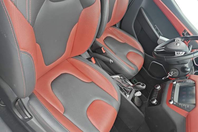 Used JAC Group Refine S2 2017 1.5L CVT Luxury Smart Model Right Front Seat