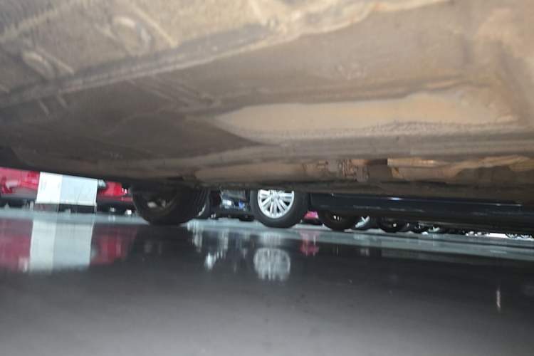 Used JAC Group Refine S2 2017 1.5L CVT Luxury Smart Model Right Side Sill