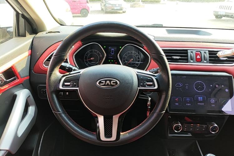 Used JAC Group Refine S2 2017 1.5L Manual Luxury Model Steering Wheel