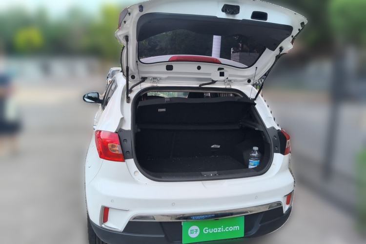 Used JAC Group Refine S2 2017 1.5L CVT Luxury Smart Model Trunk