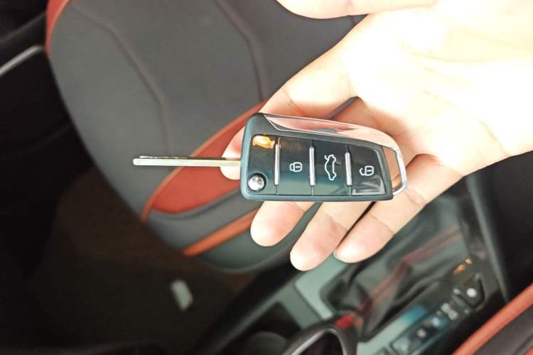 Used JAC Group Refine S2 2017 1.5L CVT Luxury Smart Model Vehicle Key