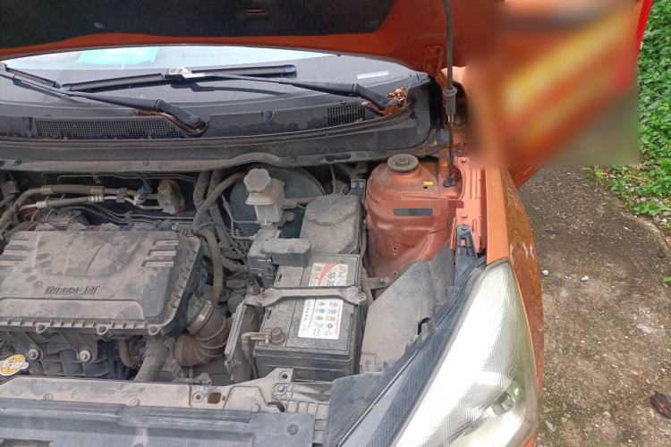 Used JAC Group Refine S2 2017 1.5L Manual Luxury Connect Edition Engine Bay Left