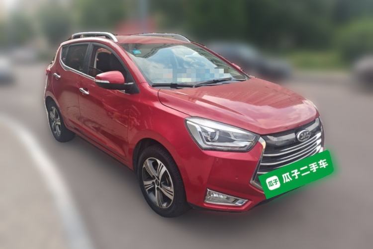 Used JAC Group Refine S2 2018 Smart Drive Edition 1.5L Manual Luxury Model Front Right 45 Deg