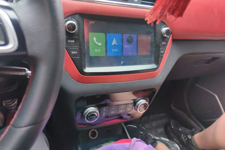 Used JAC Group Refine S2 2018 Smart Drive Edition 1.5L Manual Luxury Smart Model Audio And AC Panel