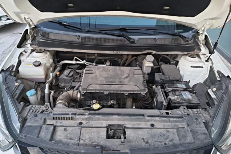 Used JAC Group Refine S2 2018 Smart Drive Edition 1.5L Manual Luxury Model Engine Bay