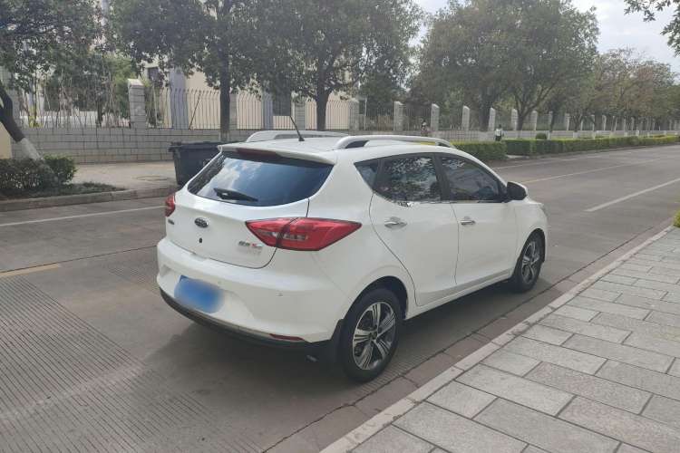 Used JAC Group Refine S2 2018 Smart Drive Edition 1.5L Manual Luxury Model Exterior 5