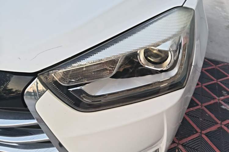 Used JAC Group Refine S2 2018 Smart Drive Edition 1.5L Manual Luxury Model Left Front Headlight