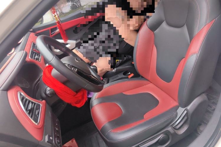 Used JAC Group Refine S2 2018 Smart Drive Edition 1.5L Manual Luxury Smart Model Left Front Seat