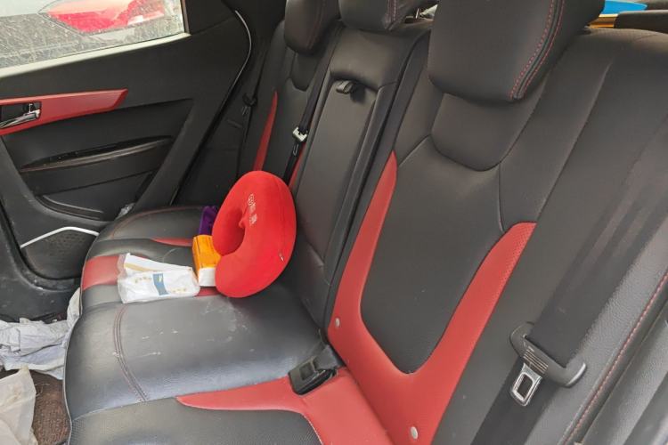 Used JAC Group Refine S2 2018 Smart Drive Edition 1.5L Manual Luxury Smart Model Left Rear Seat