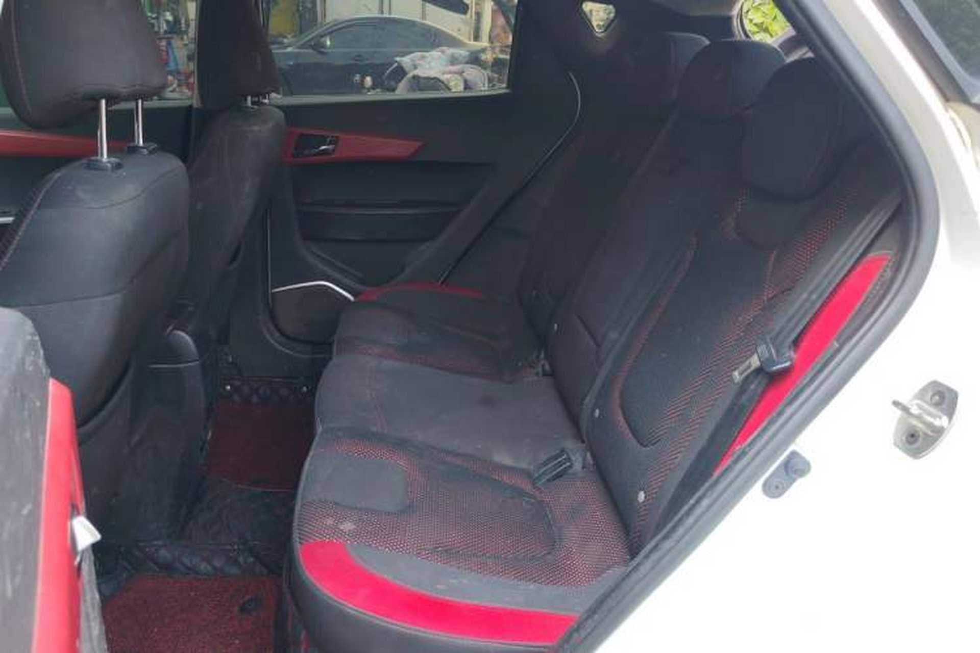 Used JAC Group Refine S2 2018 Smart Drive Edition 1.5L Manual Luxury Model Left Rear Seat