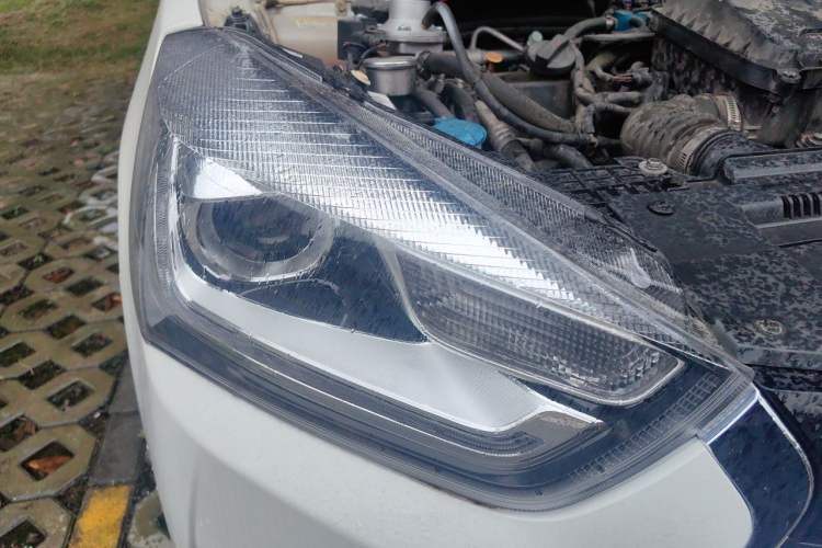 Used JAC Group Refine S2 2018 Smart Drive Edition 1.5L Manual Luxury Smart Model Right Front Headlight