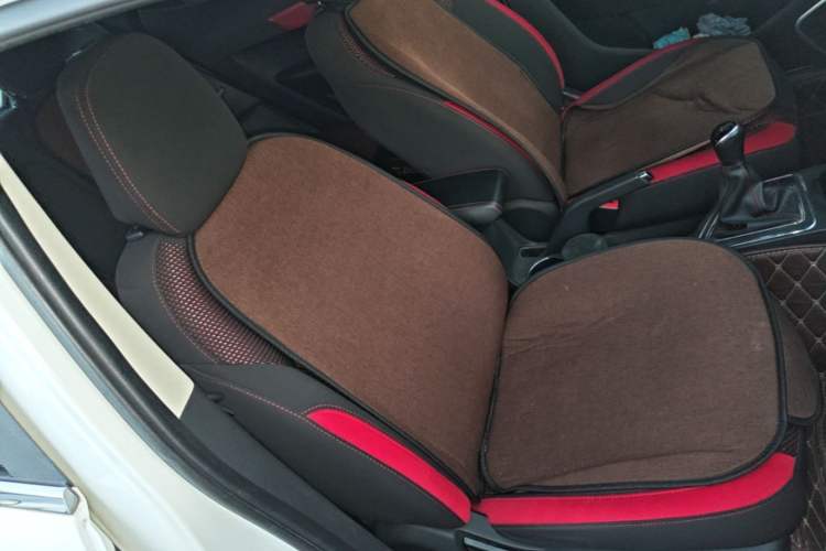 Used JAC Group Refine S2 2018 Smart Drive Edition 1.5L Manual Luxury Model Right Front Seat