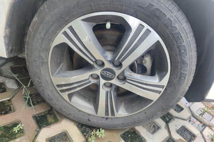 Used JAC Group Refine S2 2018 Smart Drive Edition 1.5L Manual Luxury Smart Model Right Front Wheel Hub