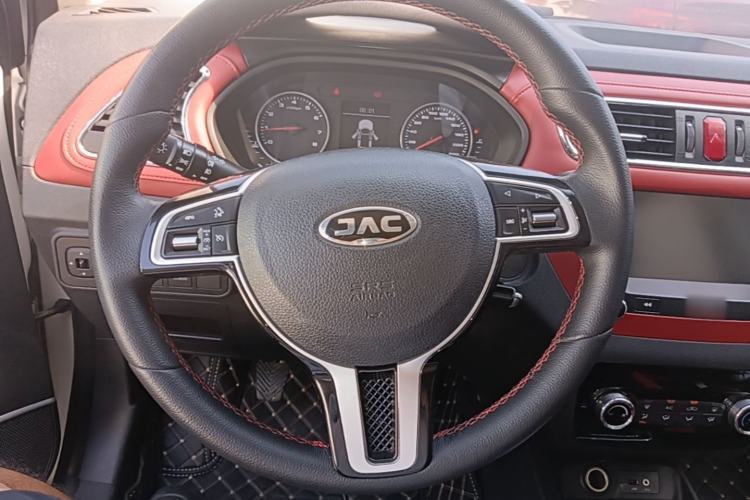 Used JAC Group Refine S2 2018 Smart Drive Edition 1.5L Manual Luxury Model Steering Wheel