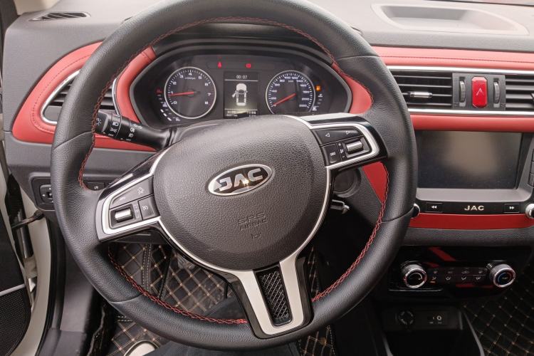 Used JAC Group Refine S2 2018 Smart Drive Edition 1.5L Manual Luxury Model Steering Wheel