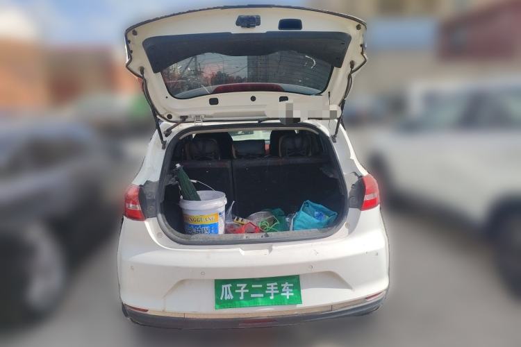 Used JAC Group Refine S2 2018 Smart Drive Edition 1.5L Manual Luxury Model Trunk