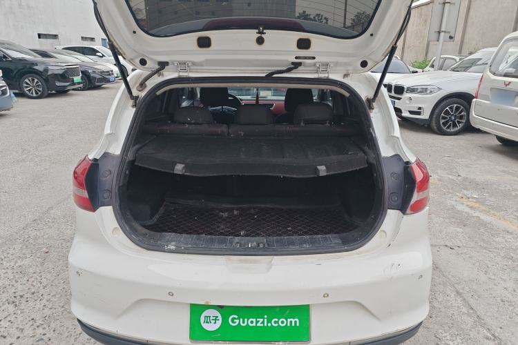 Used JAC Group Refine S2 2018 Smart Drive Edition 1.5L Manual Luxury Model Trunk