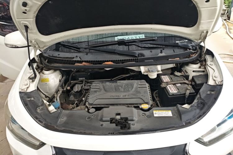 Used JAC Group Refine S2mini 2017 1.3L Sport Edition Engine Bay