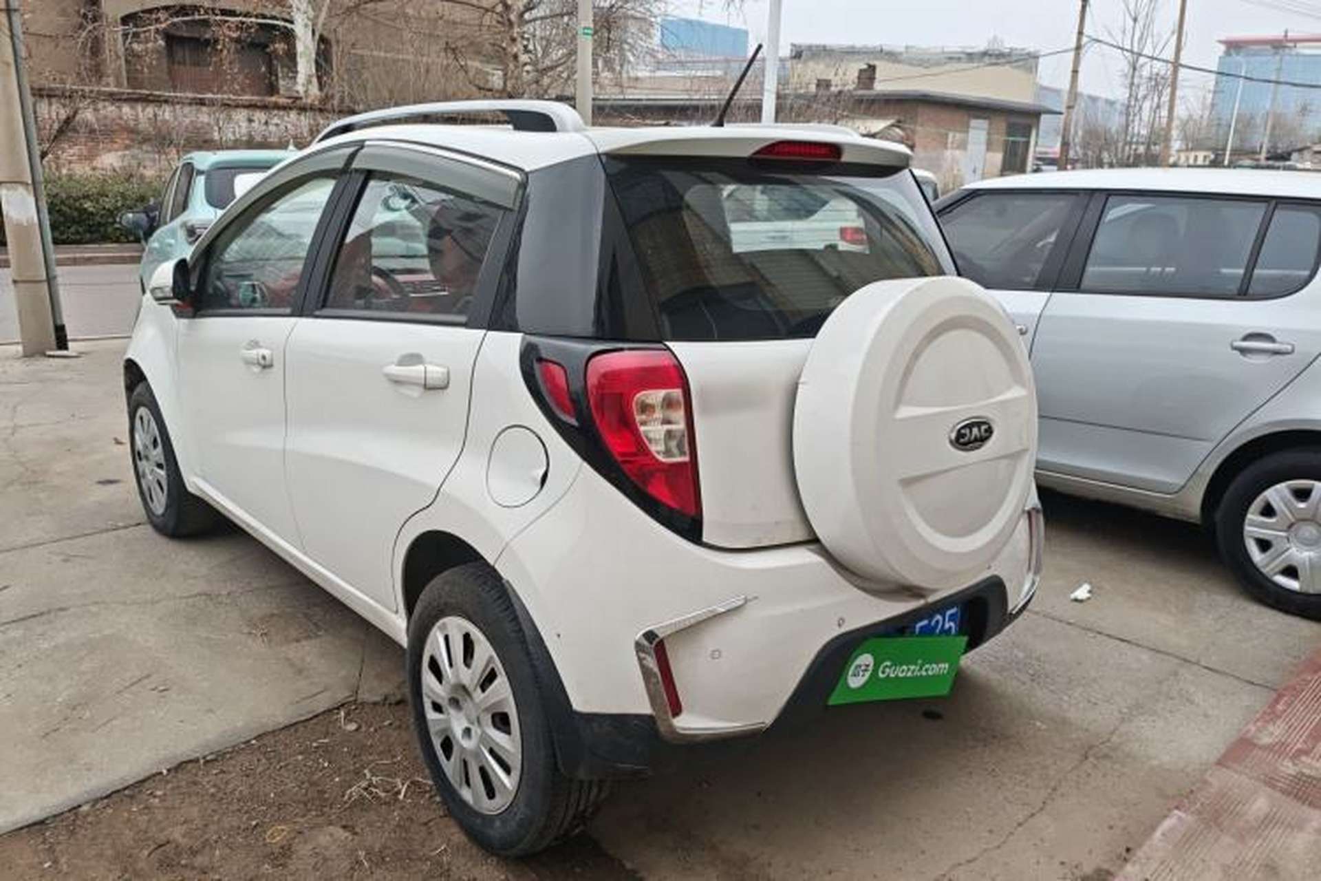 Used JAC Group Refine S2mini 2017 1.3L Youth Edition Exterior 2
