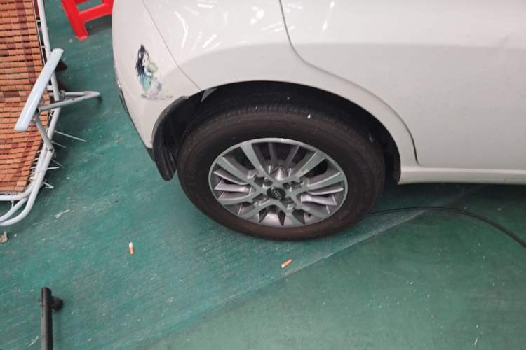Used JAC Group Refine S2mini 2017 1.3L Sport Edition Exterior 5