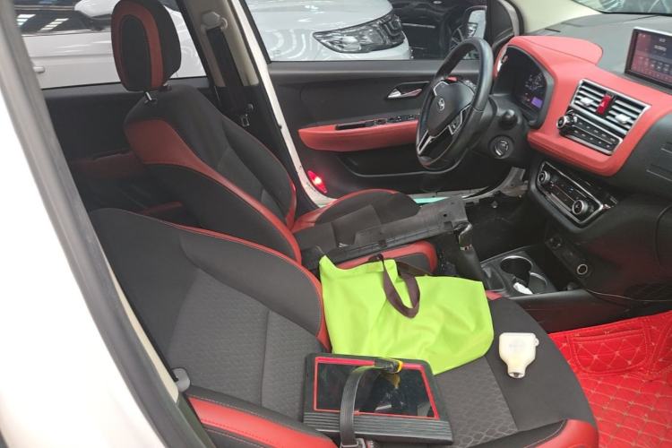 Used JAC Group Refine S2mini 2017 1.3L Sport Edition Right Front Seat