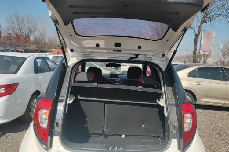 Used JAC Group Refine S2mini 2017 1.3L Sport Edition Trunk