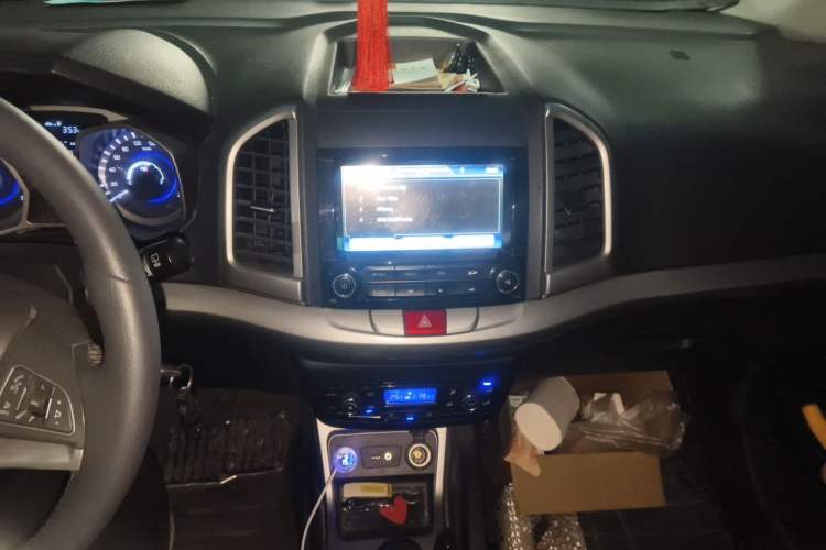 Used JAC Group Refine S3 2014 1.5L Manual Luxury Smart Model Audio And AC Panel